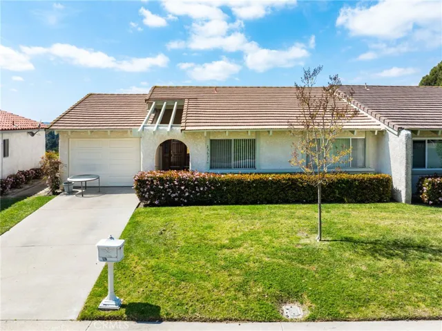 23631 Via Storni, Mission Viejo, California 92692