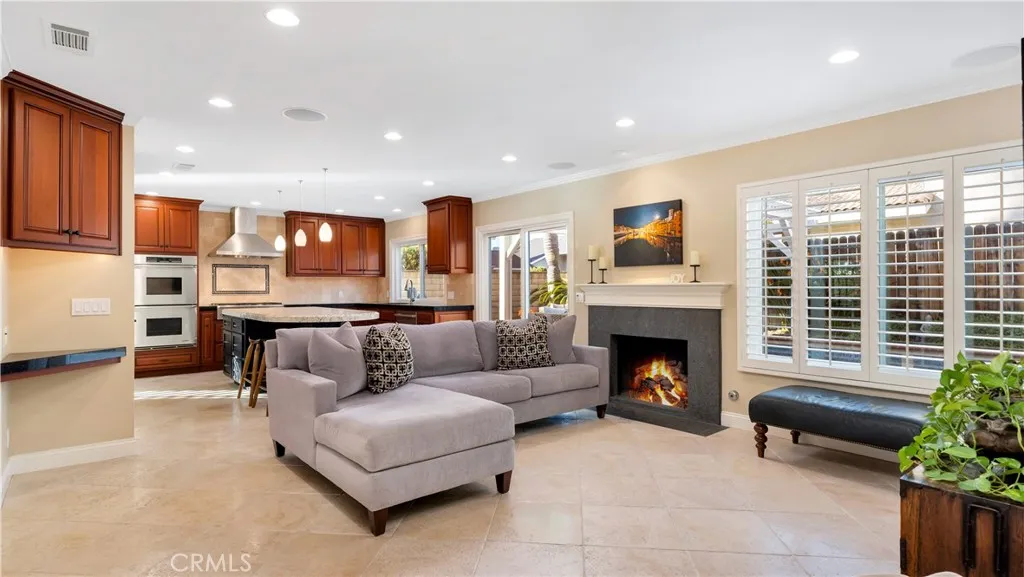 34 Bull Run, Irvine, California 92620 home-pic-17