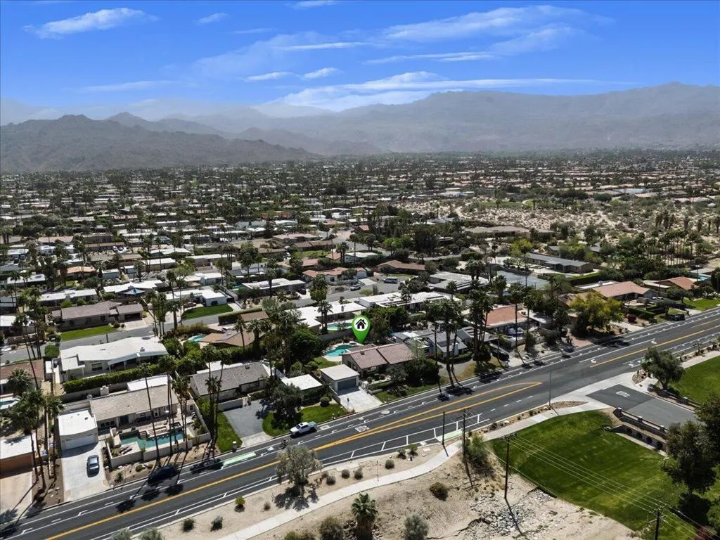 73499 Haystack Road, Palm Desert, California 92260 home-pic-44