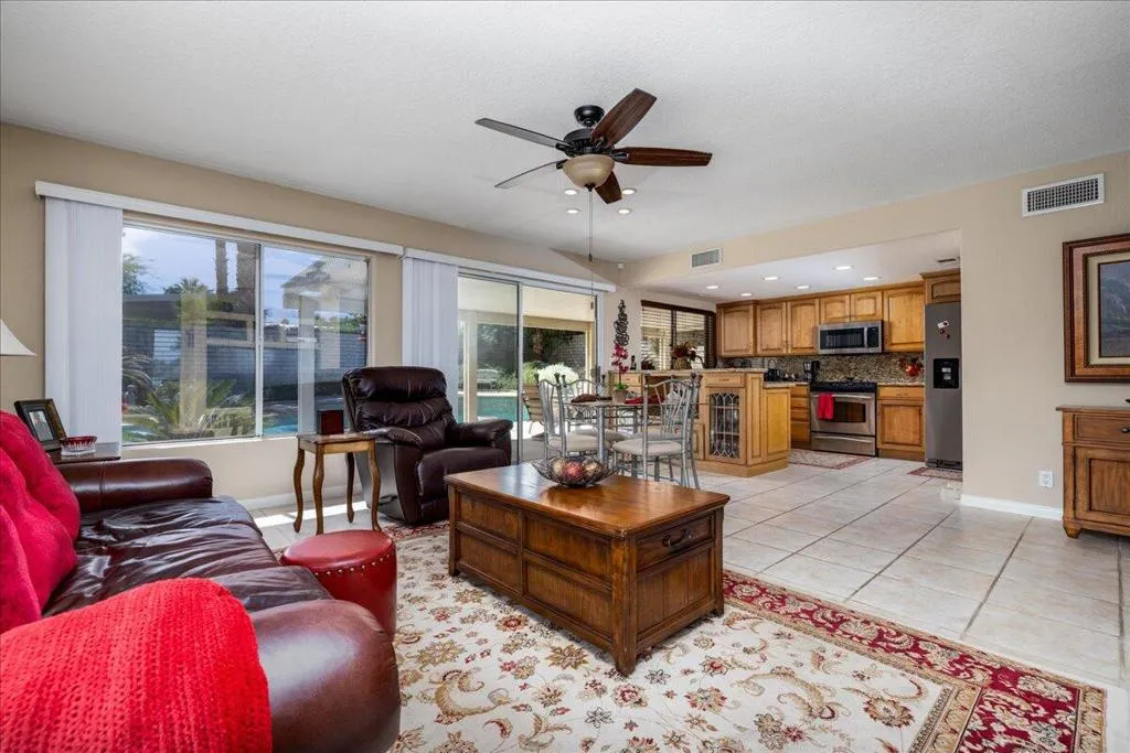 73499 Haystack Road, Palm Desert, California 92260 home-pic-10