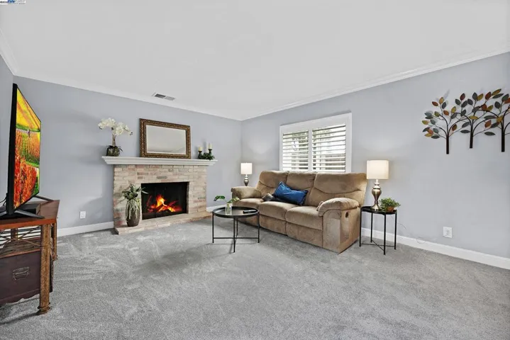 1124 Via Granada, Livermore, California 94550