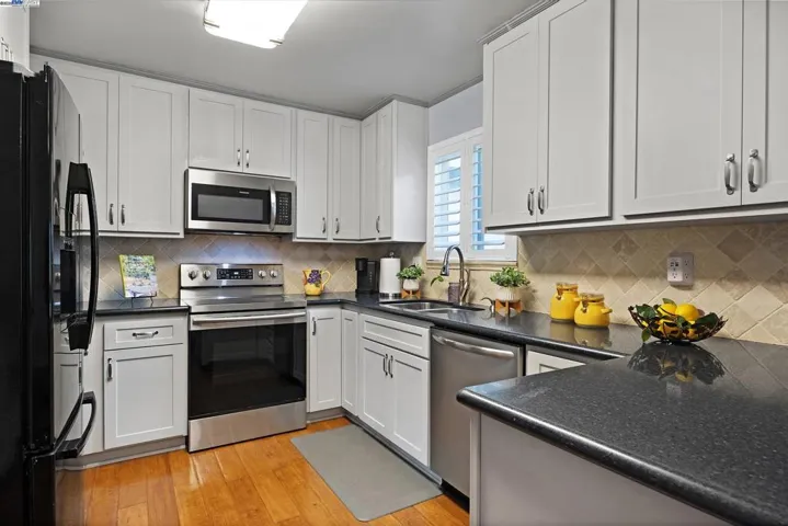 1124 Via Granada, Livermore, California 94550