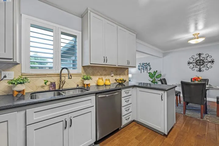 1124 Via Granada, Livermore, California 94550