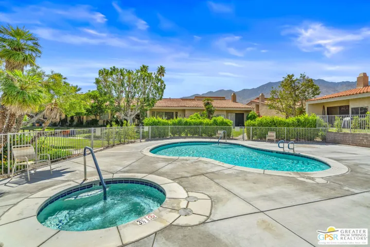 691 S Calle Petunia, Palm Springs, California 92262