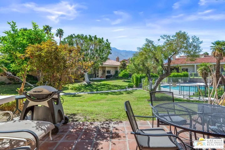 691 S Calle Petunia, Palm Springs, California 92262