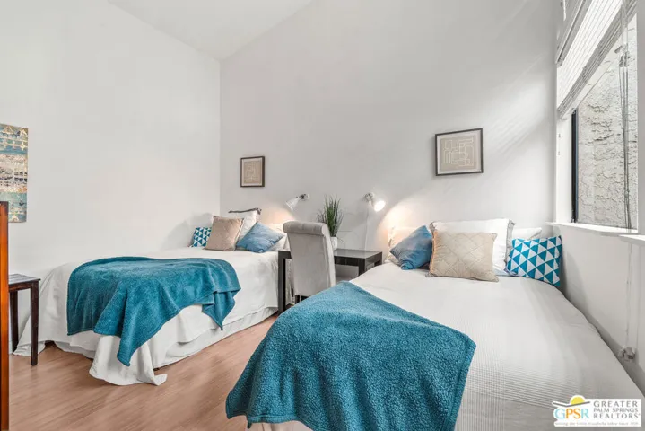 691 S Calle Petunia, Palm Springs, California 92262