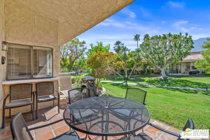 691 S Calle Petunia, Palm Springs, California 92262