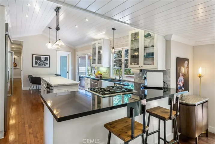 300 Via Alcance, Palos Verdes Estates, California 90274