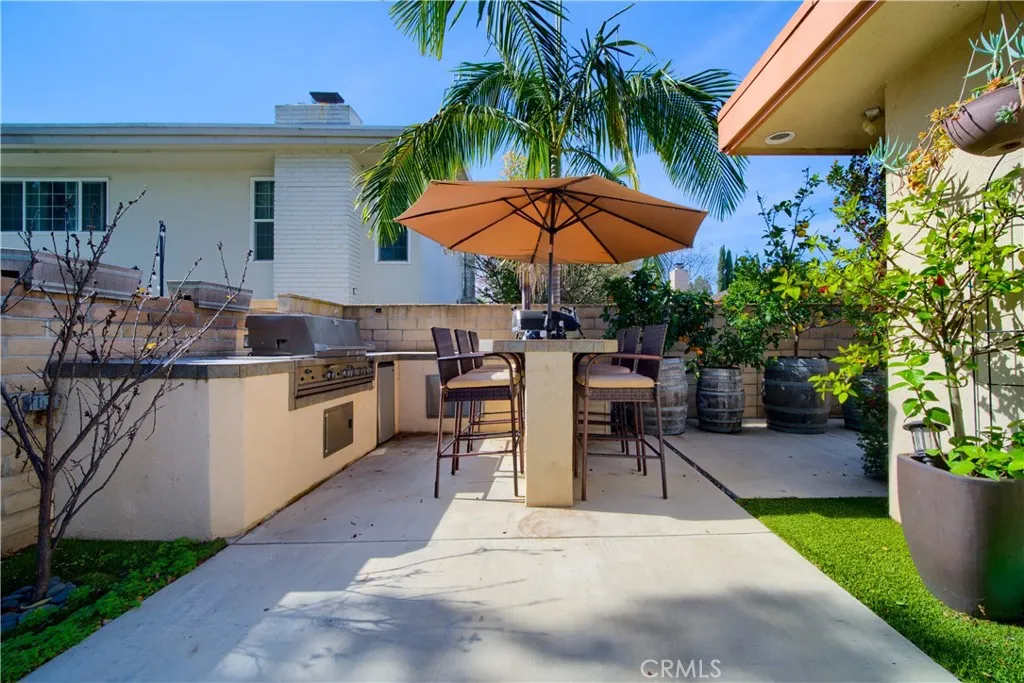 77 Seton Road, Irvine, California 92612 home-pic-3