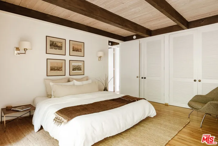 9620 Heather Road, Beverly Hills, California 90210