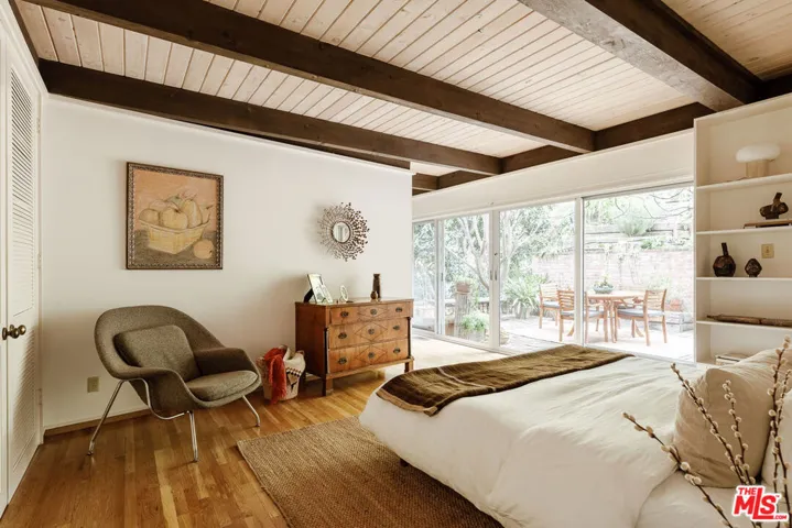 9620 Heather Road, Beverly Hills, California 90210