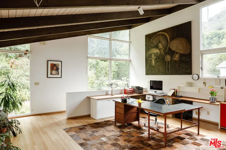 9620 Heather Road, Beverly Hills, California 90210