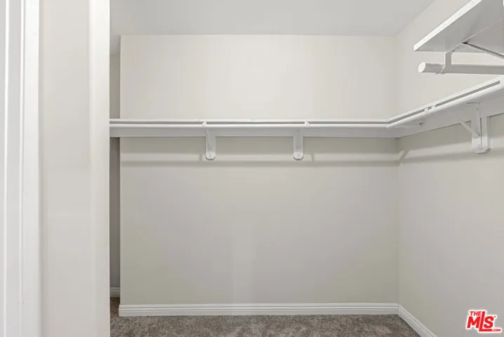 1220 N Sanborn Avenue, Los Angeles, California 90029