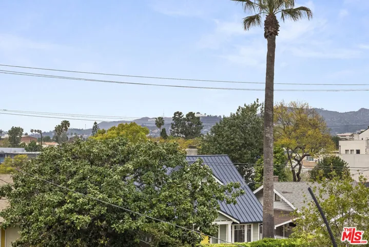1220 N Sanborn Avenue, Los Angeles, California 90029