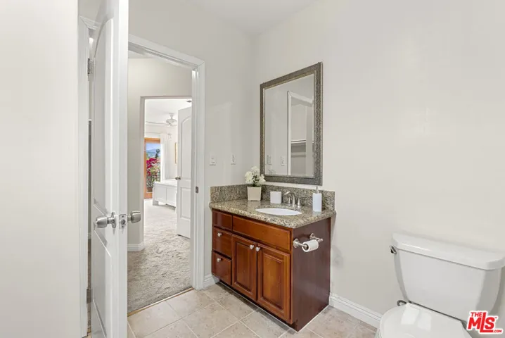 1220 N Sanborn Avenue, Los Angeles, California 90029