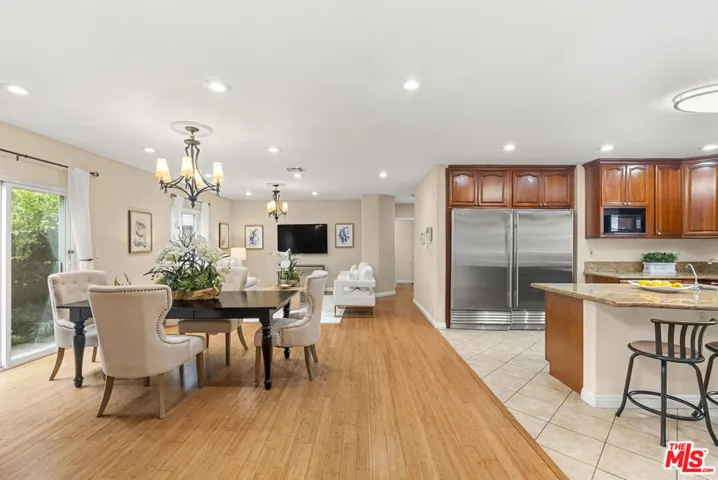 1220 N Sanborn Avenue, Los Angeles, California 90029