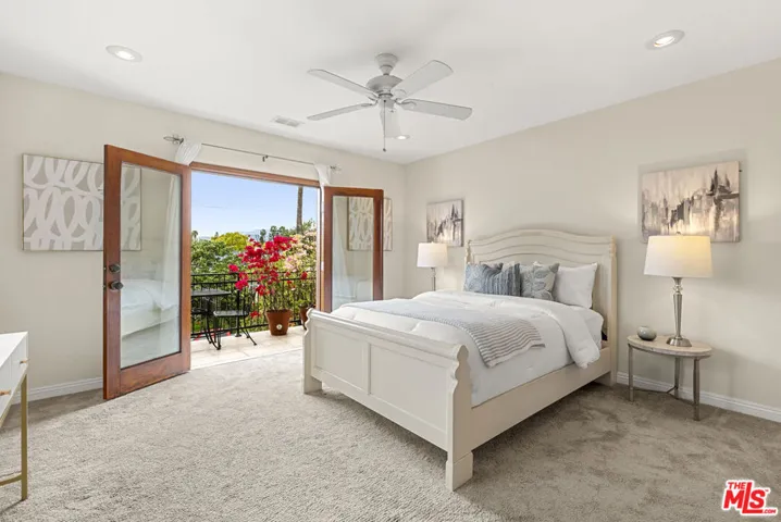 1220 N Sanborn Avenue, Los Angeles, California 90029