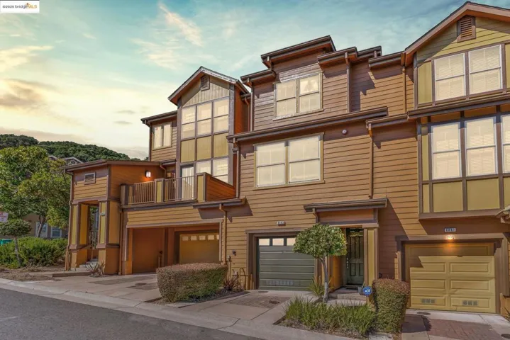 6063 6063 Old Quarry Loop, Oakland, California 94605