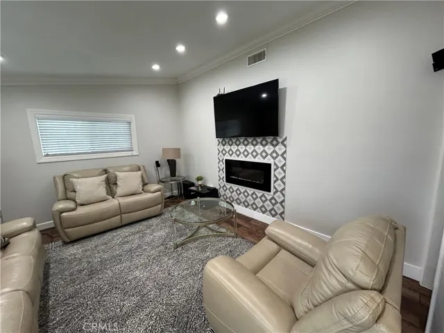 20743 Norwalk Boulevard, Lakewood, California 90715