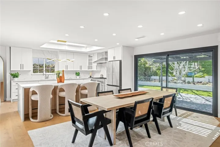 28551 S Montereina Drive, Rancho Palos Verdes, California 90275