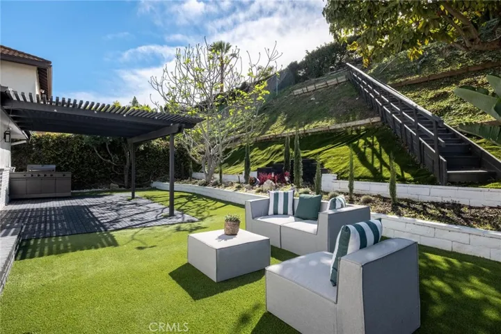 28551 S Montereina Drive, Rancho Palos Verdes, California 90275