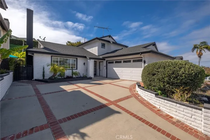 28551 S Montereina Drive, Rancho Palos Verdes, California 90275