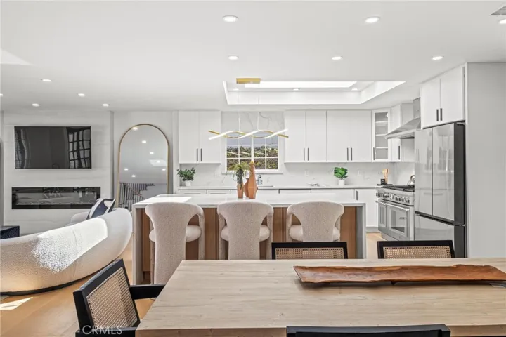 28551 S Montereina Drive, Rancho Palos Verdes, California 90275
