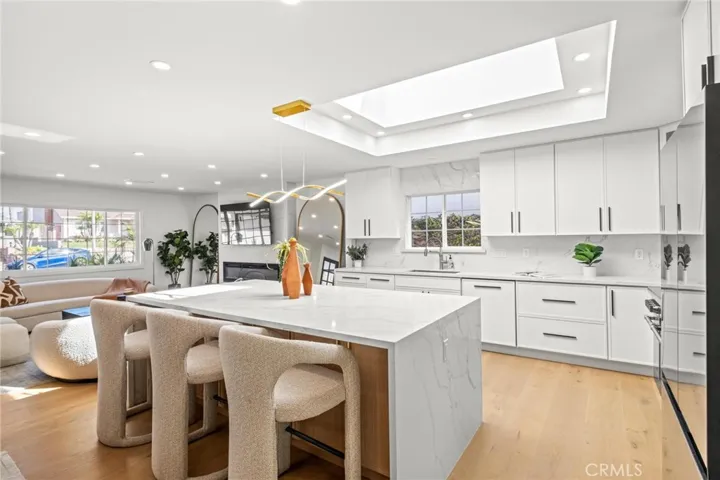 28551 S Montereina Drive, Rancho Palos Verdes, California 90275