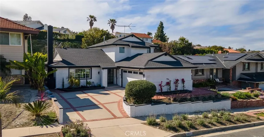 28551 S Montereina Drive, Rancho Palos Verdes, California 90275