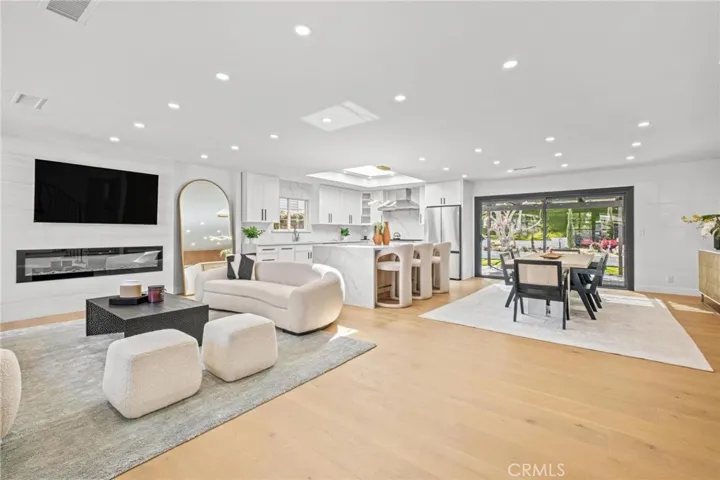 28551 S Montereina Drive, Rancho Palos Verdes, California 90275