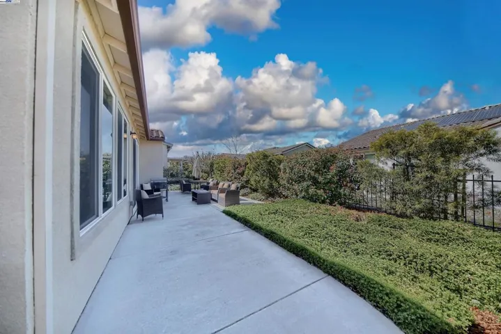 177 Heatherwood Ln, Rio Vista, California 94571