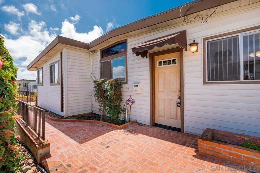 4964 Kendall St., San Diego, California 92109 home-pic-31