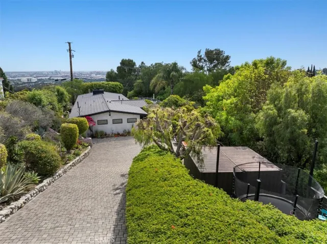 12 Saddle Road, Rancho Palos Verdes, California 90275