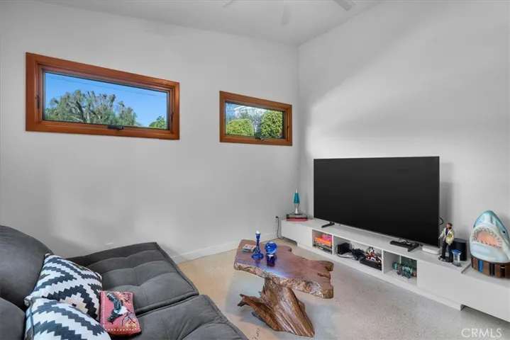 12 Saddle Road, Rancho Palos Verdes, California 90275