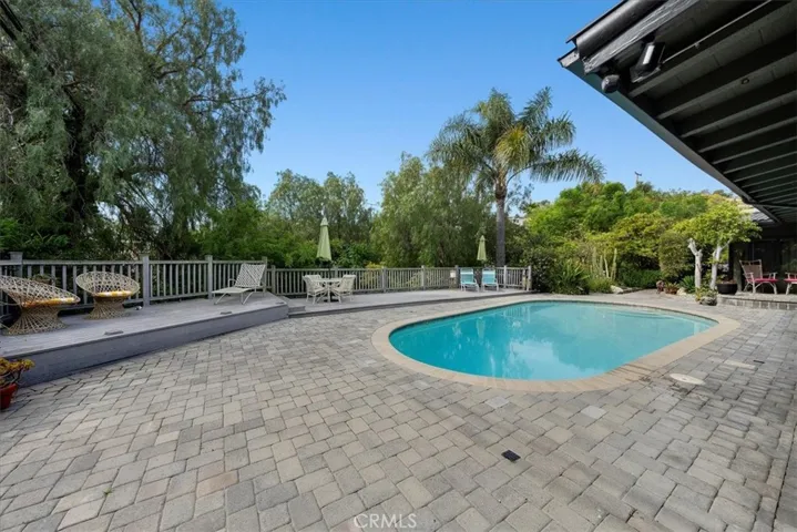 12 Saddle Road, Rancho Palos Verdes, California 90275