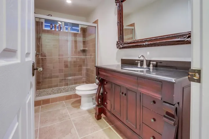 1321 Friends Way, Fallbrook, California 92028