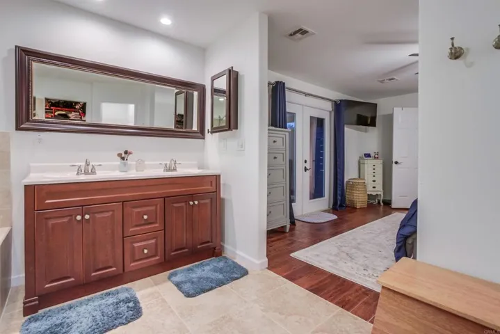 1321 Friends Way, Fallbrook, California 92028