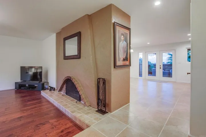 1321 Friends Way, Fallbrook, California 92028