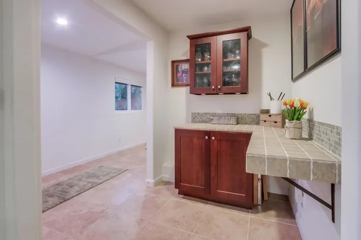 1321 Friends Way, Fallbrook, California 92028