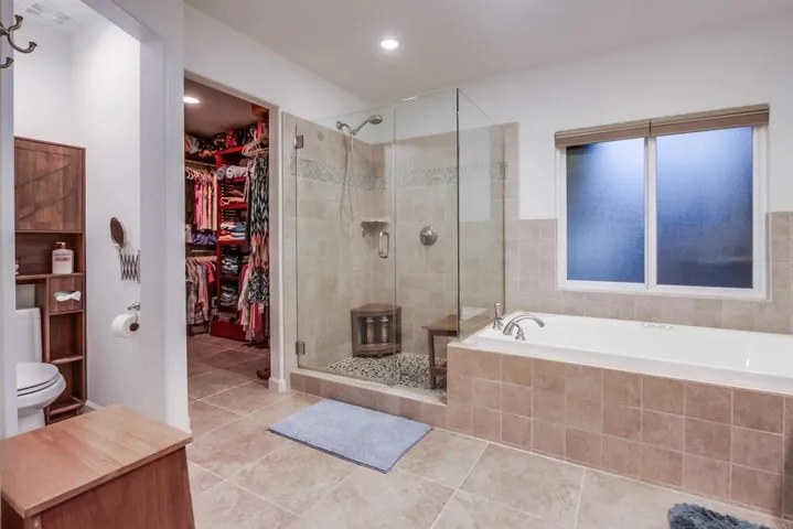 1321 Friends Way, Fallbrook, California 92028