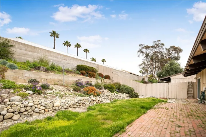 10474 Alta Loma Drive, Rancho Cucamonga, California 91737