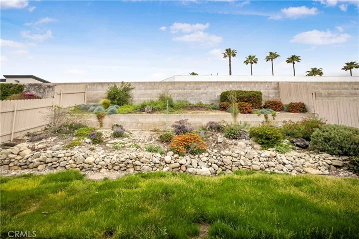10474 Alta Loma Drive, Rancho Cucamonga, California 91737