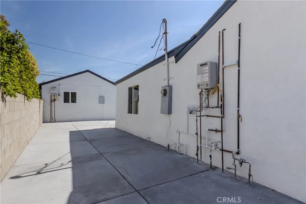 11917 Burton Street, North Hollywood, California 91605 home-pic-64