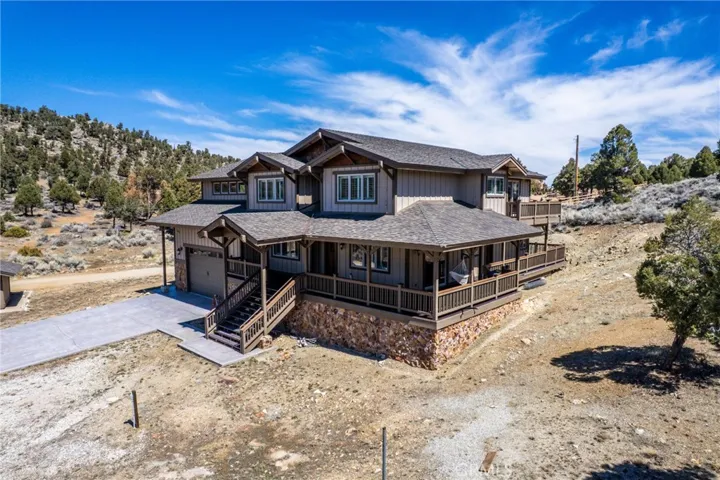 1985 Golden Rod Avenue, Big Bear City, California 92314