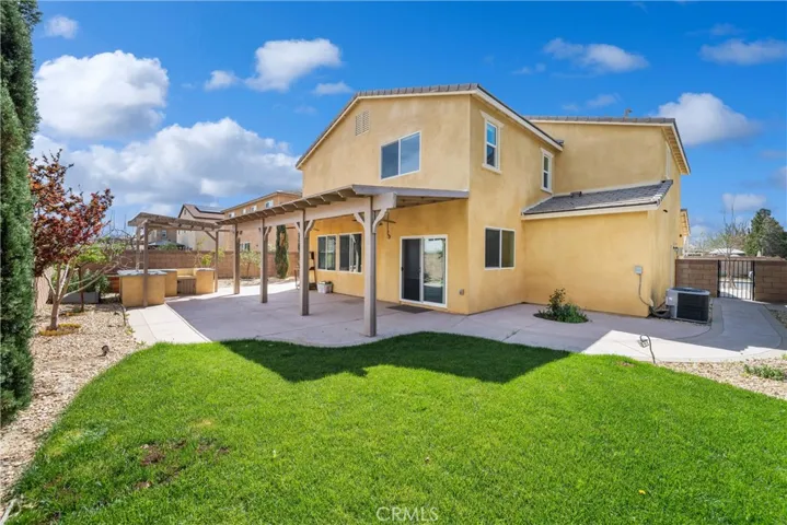 40238 Peonza Lane, Palmdale, California 93551