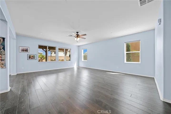 40238 Peonza Lane, Palmdale, California 93551