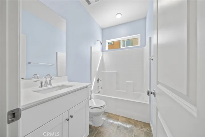 40238 Peonza Lane, Palmdale, California 93551