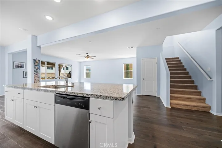40238 Peonza Lane, Palmdale, California 93551