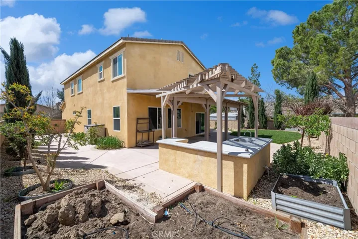 40238 Peonza Lane, Palmdale, California 93551
