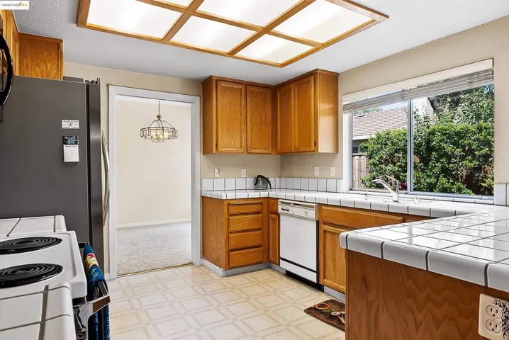 120 Weatherly Ct, Brentwood, California 94513